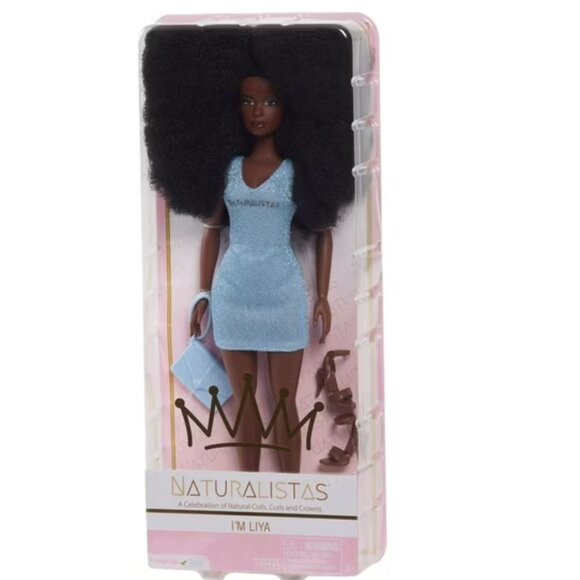 Naturalistas 11-inch Liya Fashion Doll and Accessories with 4C Textured Hair - Picture 3 of 4